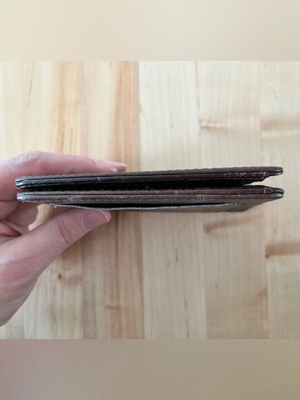 Pi uncle Embossed Brown Leather Zip Wallet